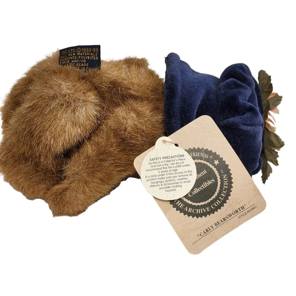 Boyds Bears this teddy